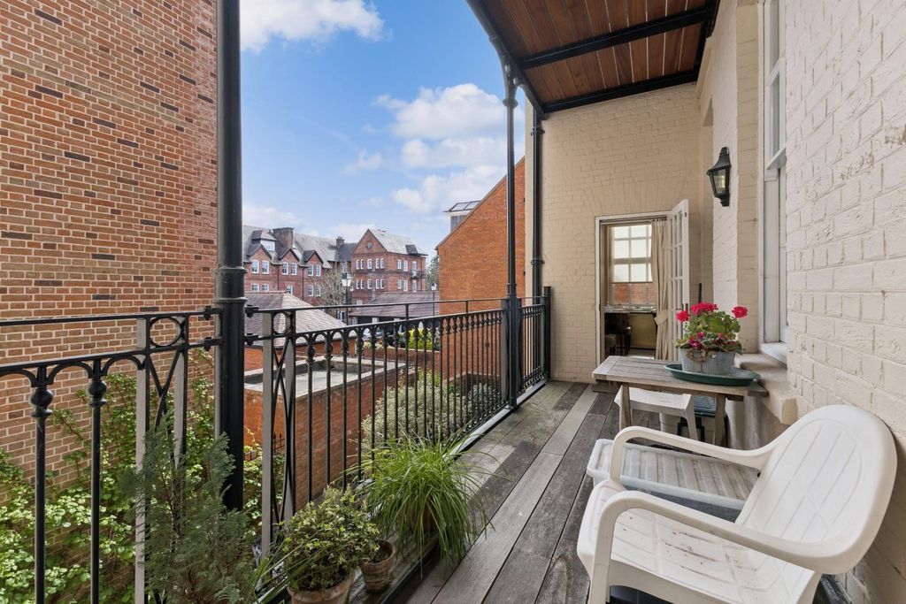 Additional image 18 of 2 bed flat for saleCrane Bridge Road, Salisbury SP2