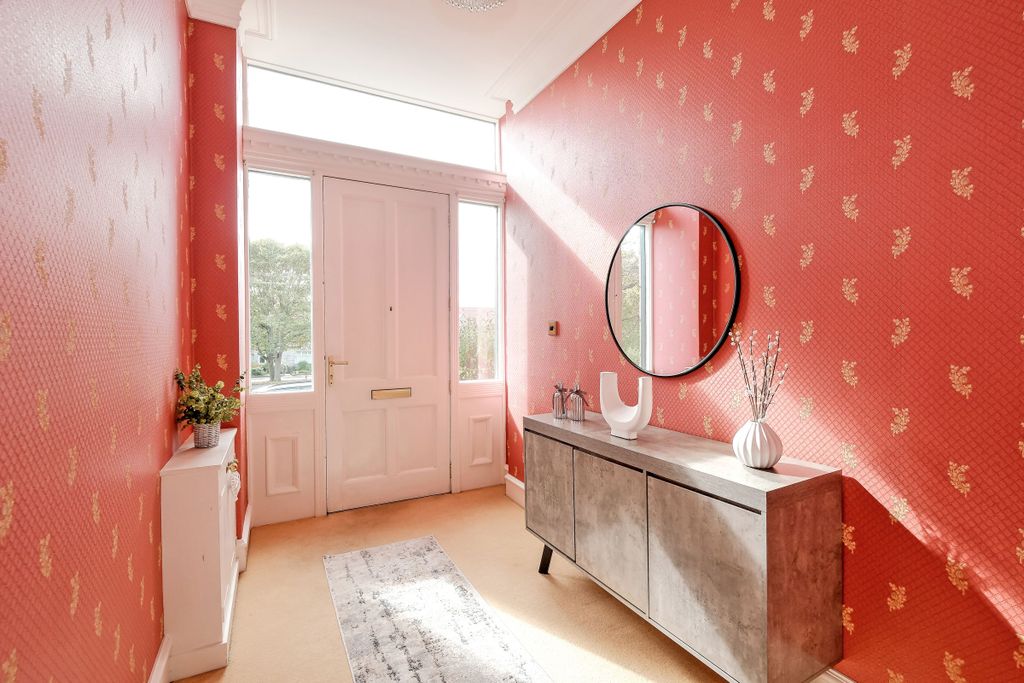 Additional image 6 of 2 bed flat for sale74H Queens Road, Aberdeen AB15