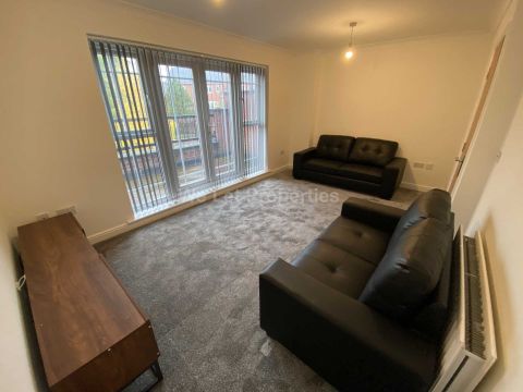 Pickering Street, Hulme M15