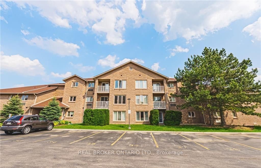 30-3050 Pinemeadow Drive, Burlington, ON, L7M 3X5