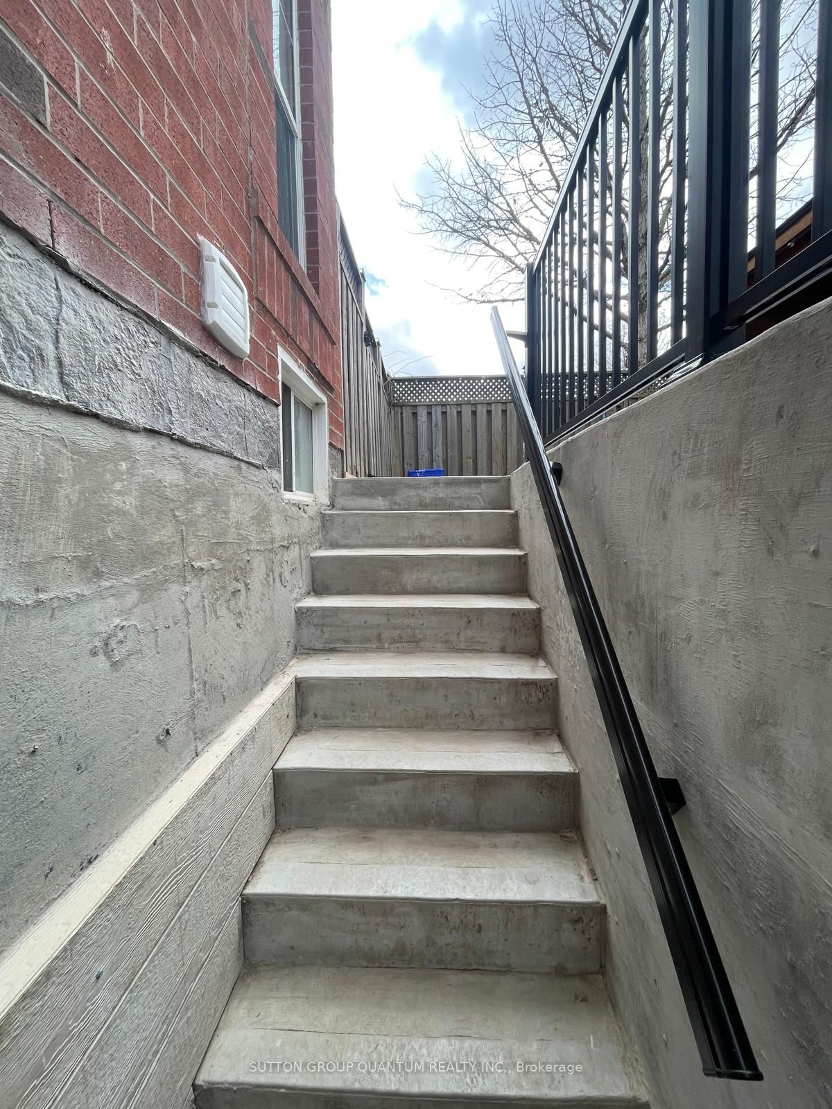 Additional image 3 of Basement-2404 Fundy Drive, Oakville, ON, L6M 4W7