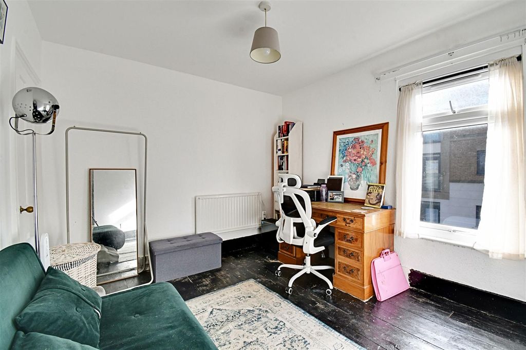 Additional image 9 of 2 bed end terrace house for saleMead Lane, Hertford SG13