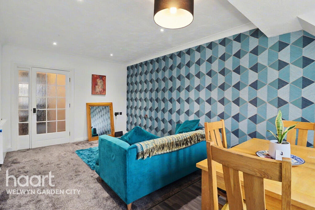 Barnside Court, Welwyn Garden City