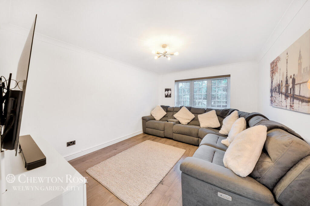 Additional image 33 of Manor Road, ST ALBANS