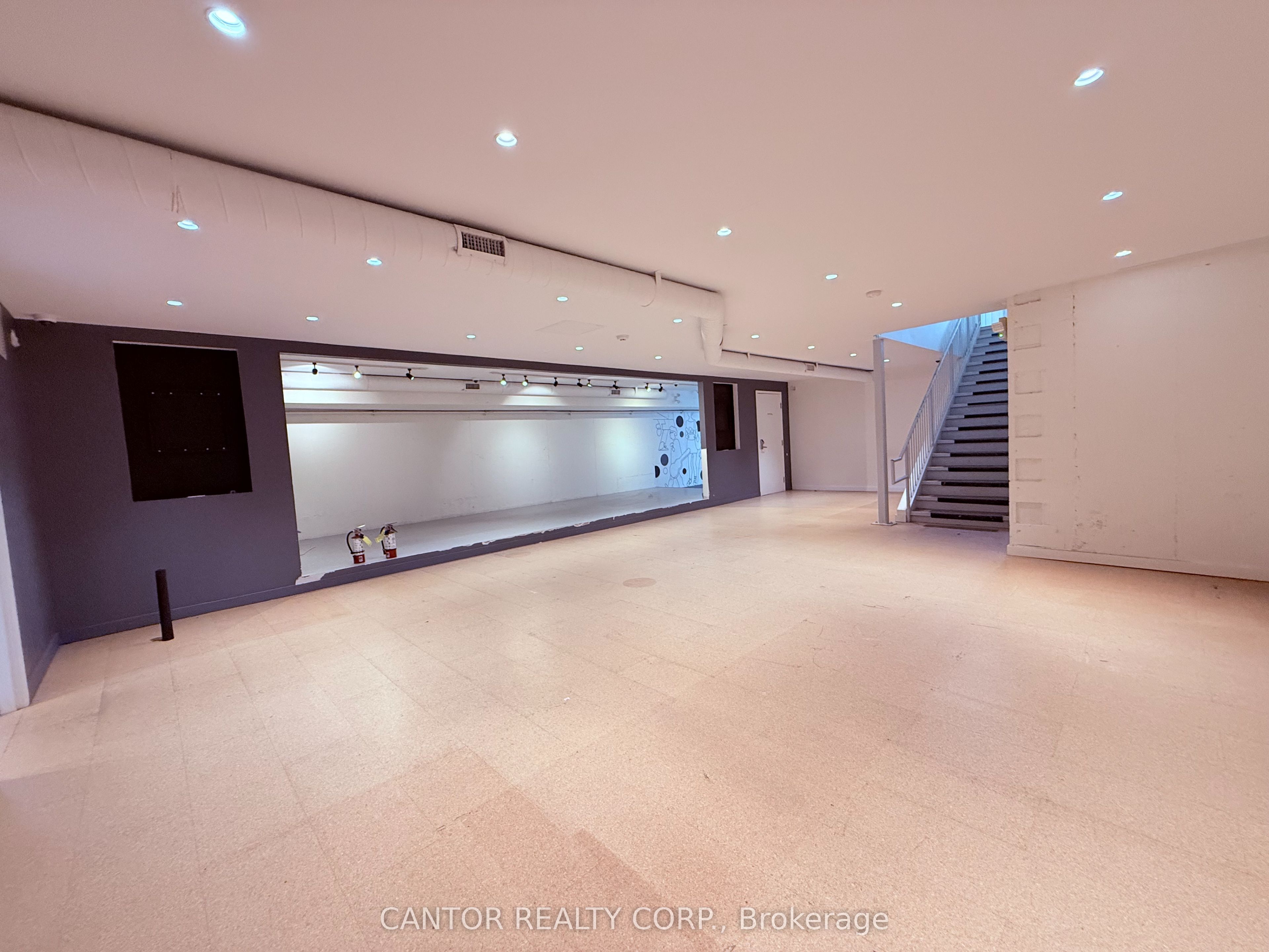 Additional image 6 of 391 Bank Street, Ottawa, ON, K2P 1Y3