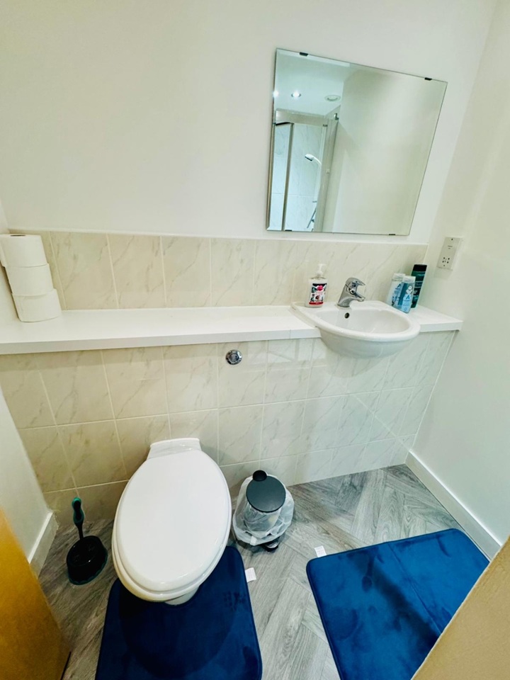 2 Bed Flat, Drybrough Crescent, EH16, N1 7GU photo 5