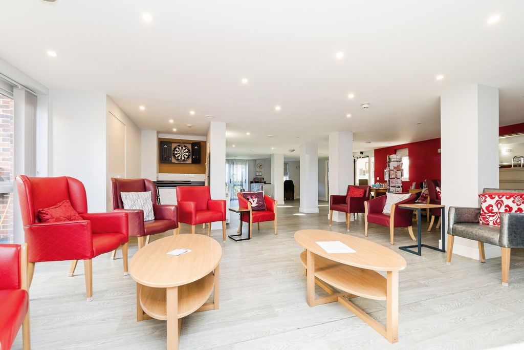 Additional image 13 of 2 bed flat for saleWhite Hart Lane, Romford RM7