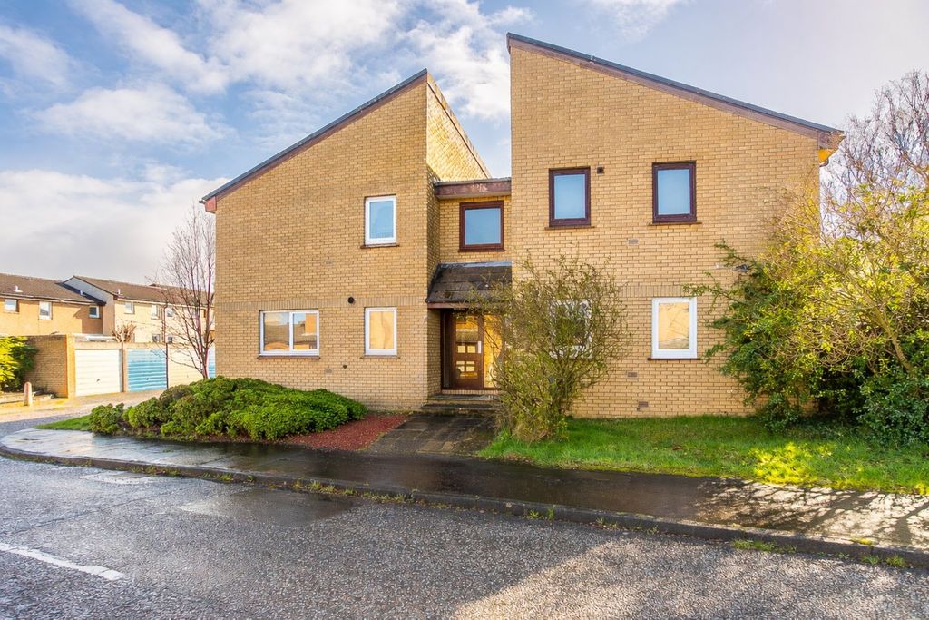 Additional image 2 of 1 bed flat for saleLaichpark Place, Edinburgh EH14