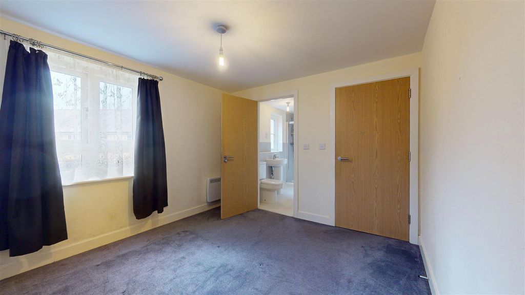 Additional image 6 of 2 bed flat for saleFrome Road, Radstock BA3