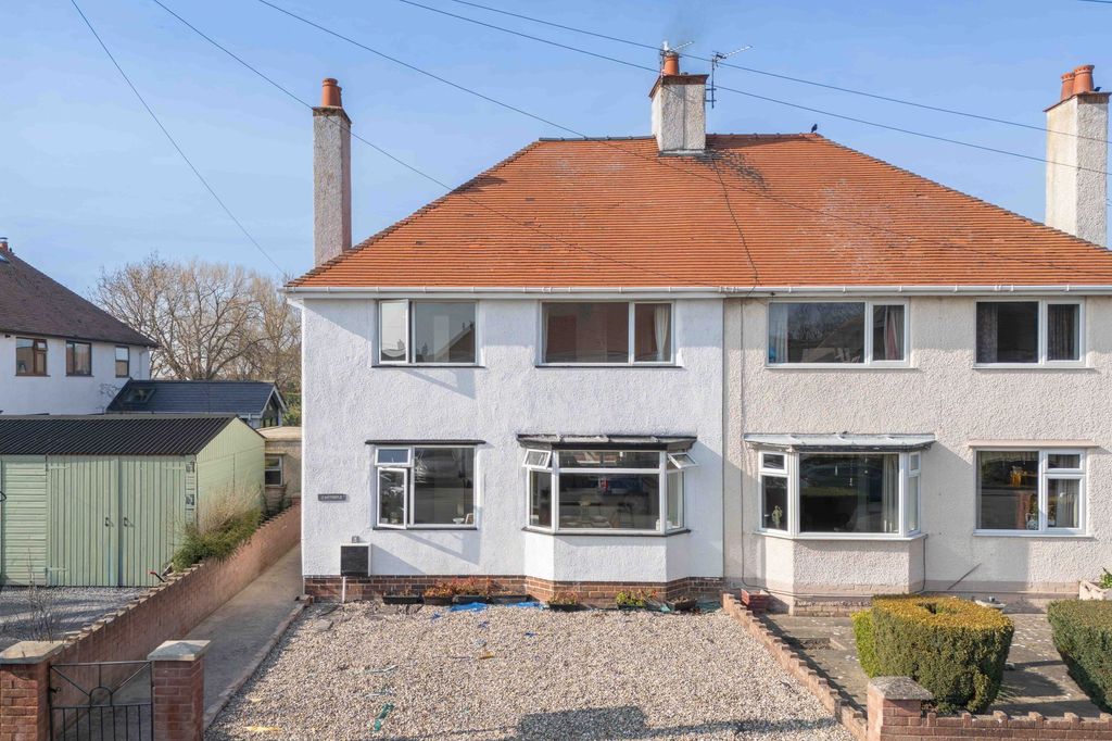 3 bed semi-detached house for saleBryn Elwy, St. Asaph LL17