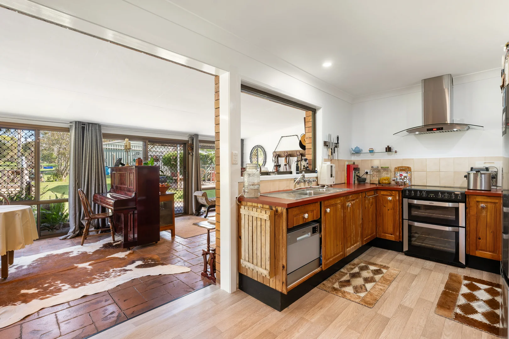 Additional image 5 of 49 Albert Street, Crows Nest QLD 4355