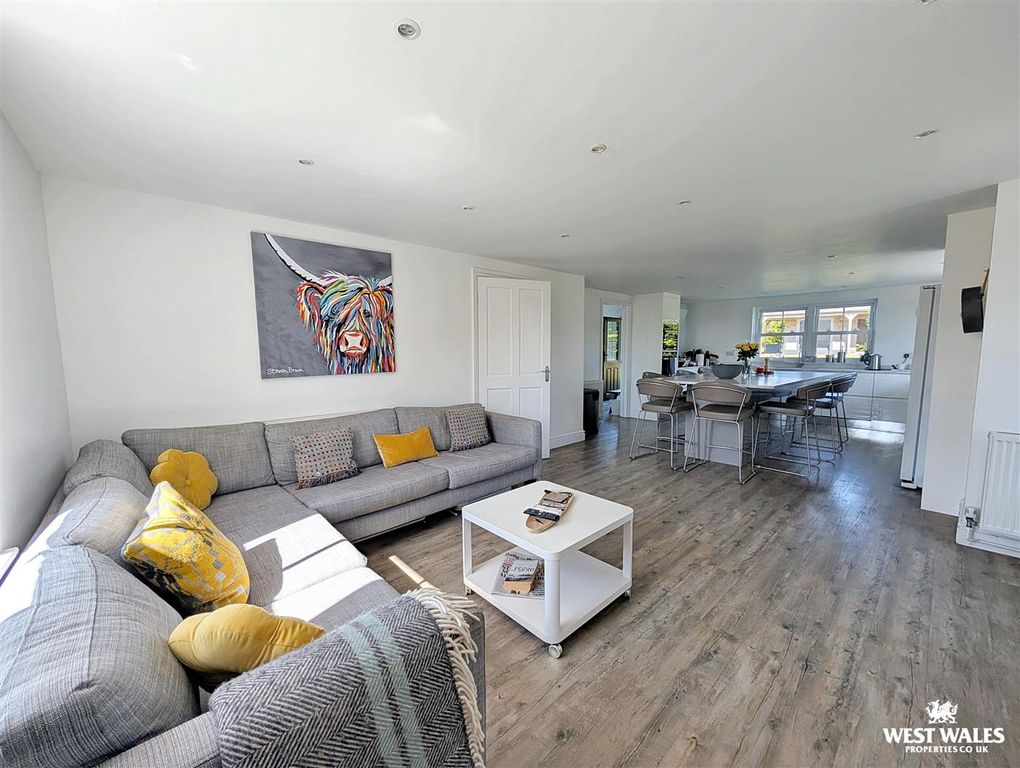 Additional image 4 of 7 bed detached house for saleLlanybri, Carmarthen SA33