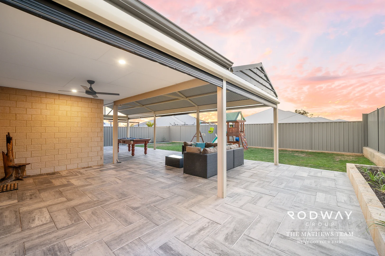 61 Setosa Loop, Byford WA 6122 photo 2