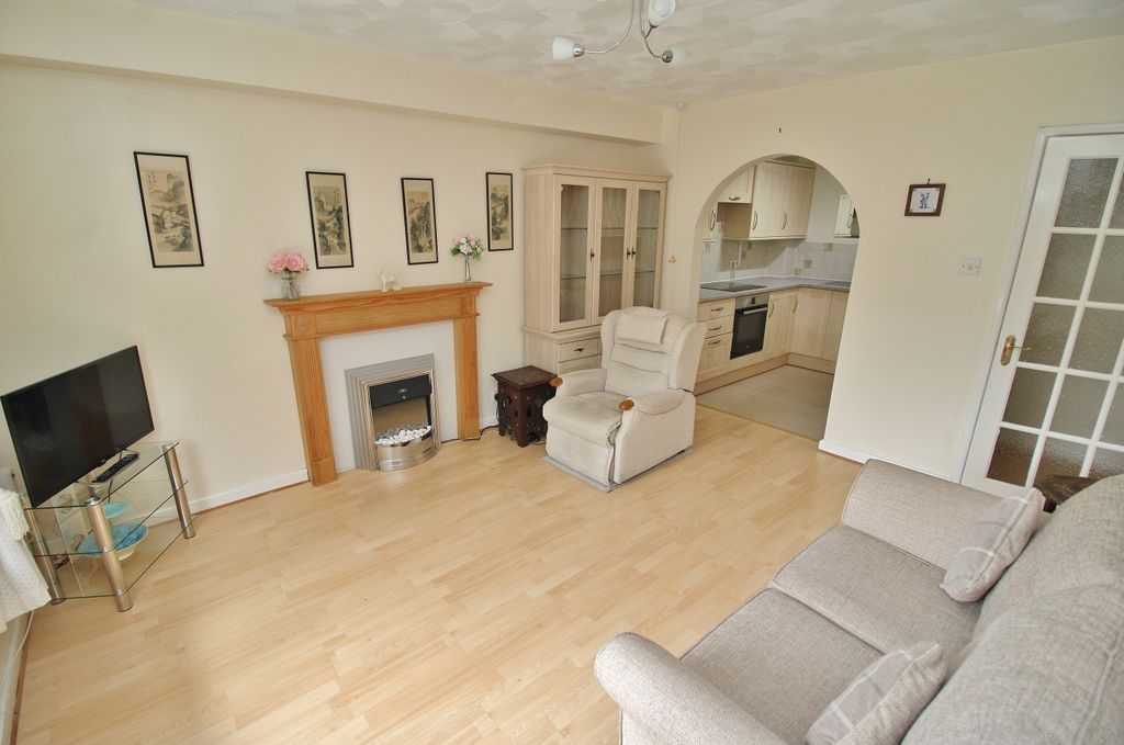 Additional image 7 of 1 bed property for saleOaklands Road, Havant PO9