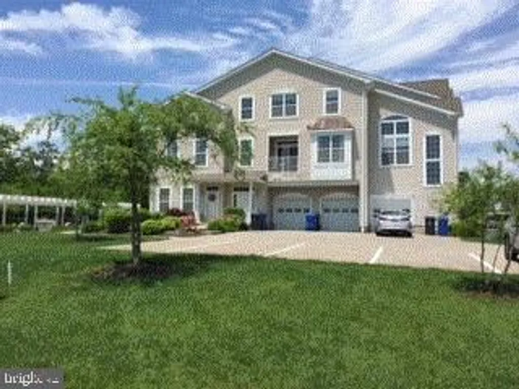 5 Bryce Lane Unit 1503, Manahawkin, NJ 08050