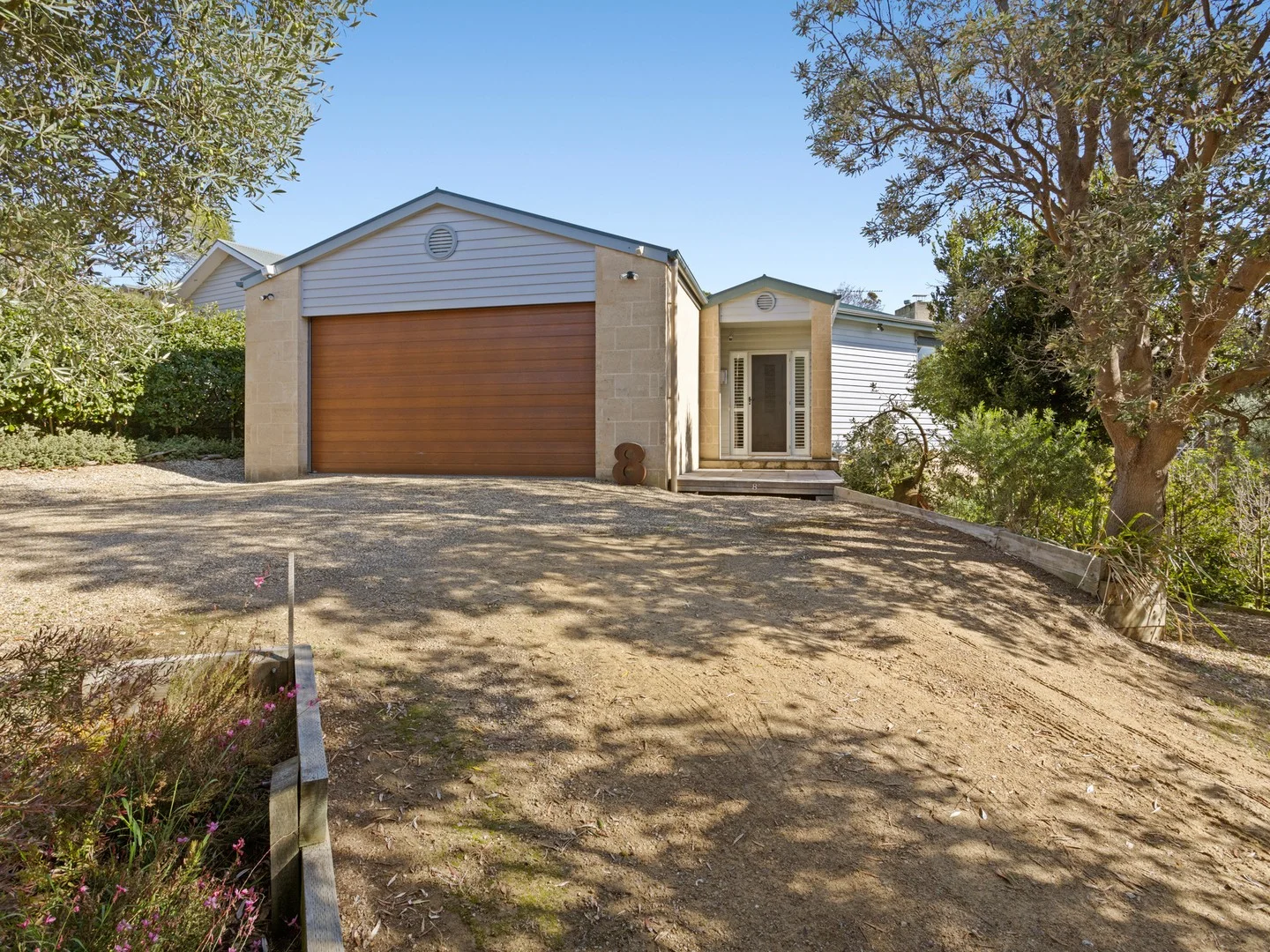 8 Brewster Road, Rye VIC 3941