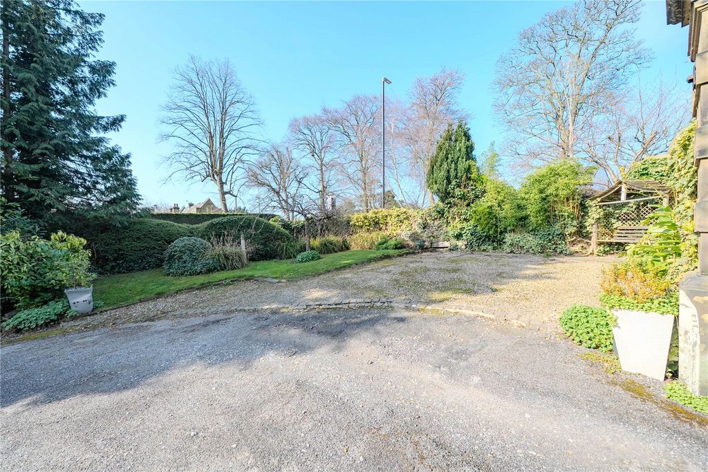 Additional image 21 of 3 bed flat for saleOaklea Hall Close, Adel, Leeds, West Yorkshire LS16