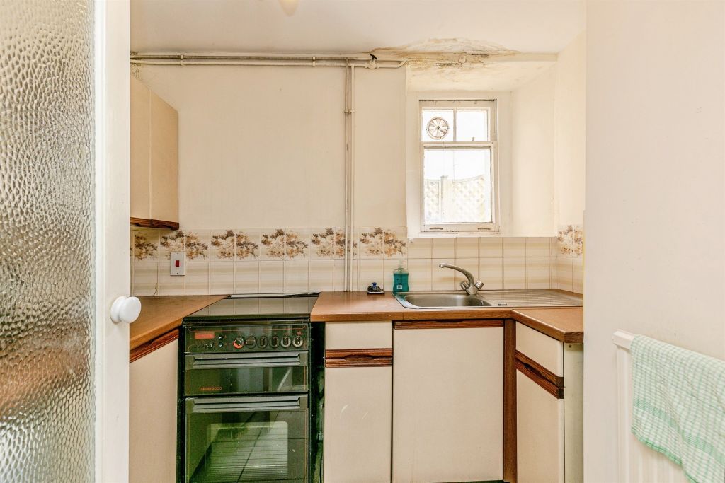 Additional image 10 of 5 bed semi-detached house for saleClifton Park Road, Bristol BS8