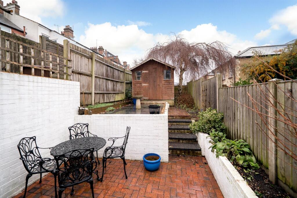 Folly Avenue, St. Albans photo 4