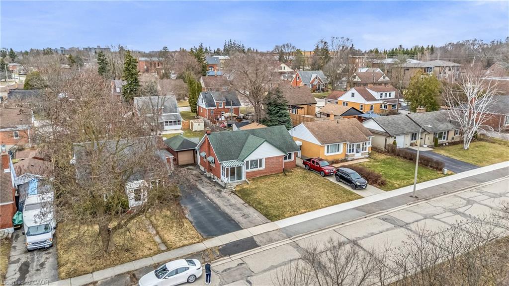 41 Floral Crescent, Kitchener, ON, N2G 3B3 photo 2