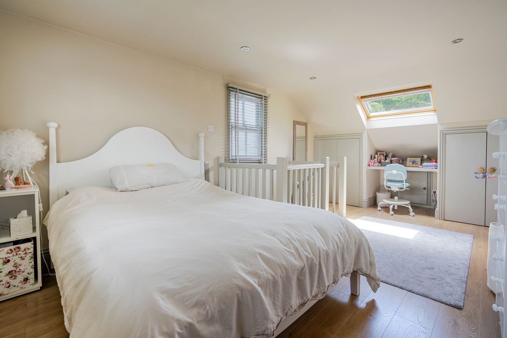 Additional image 9 of 2 bed semi-detached house for saleChurch Road, Ascot SL5