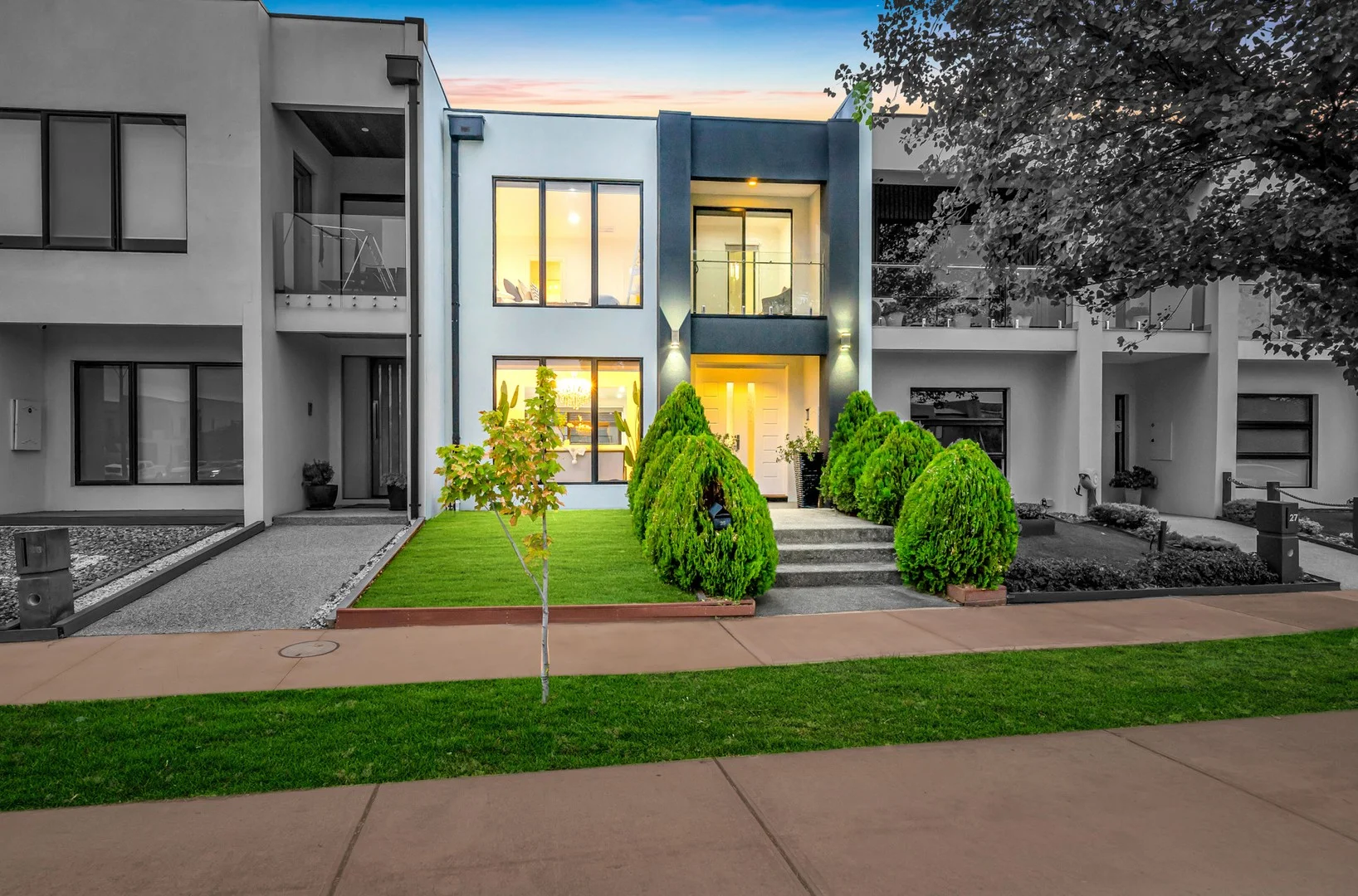 25 Waterways Boulevard, Williams Landing VIC 3027