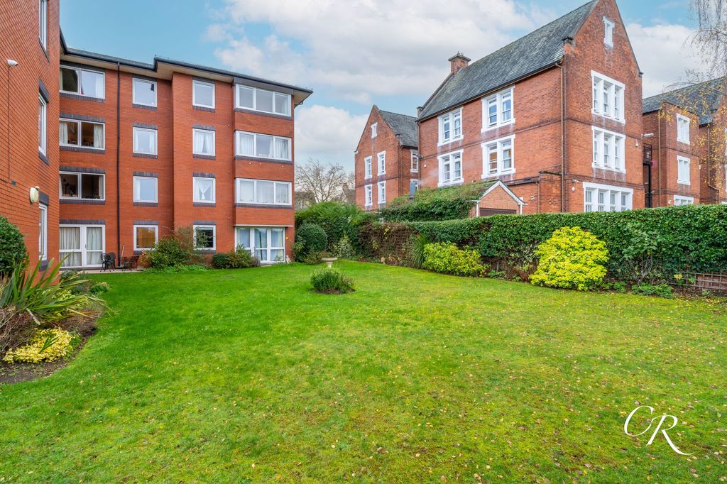 Additional image 4 of 1 bed property for saleChristchurch Road, Cheltenham GL50