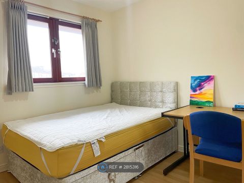 Lymburn Street, Glasgow G3