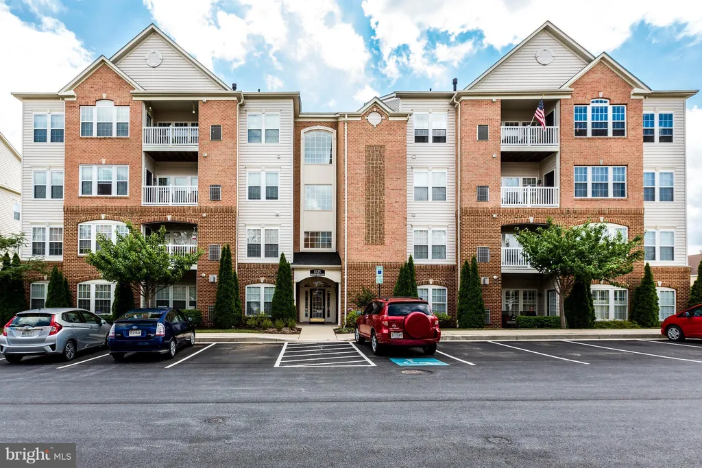 8125 Hickory High Court Unit R, Ellicott City, MD 21043