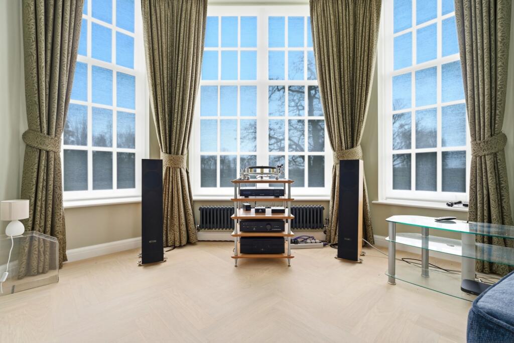 Additional image 6 of Wilde Court, Beningfield Drive, Napsbury Park, St. Albans, AL2