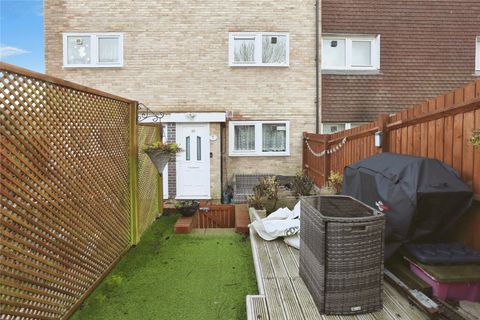 Staplehurst Close, Southampton, Hampshire SO19
