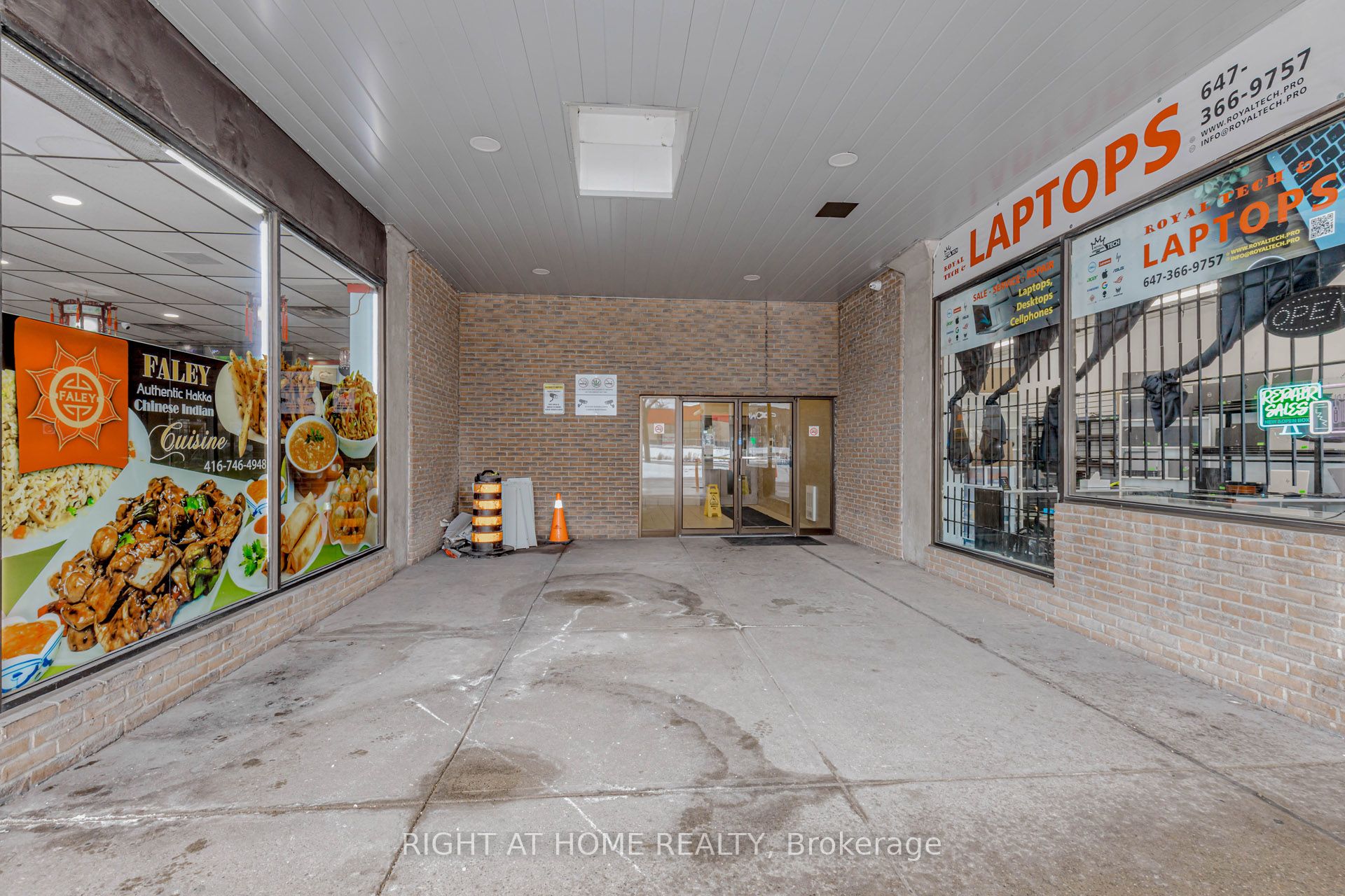 3-40 Rexdale Boulevard, Toronto, ON, M9W 5Z3 photo 3