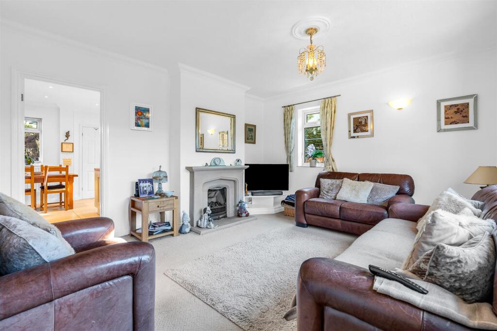Additional image 2 of Canonsfield Road, Welwyn
