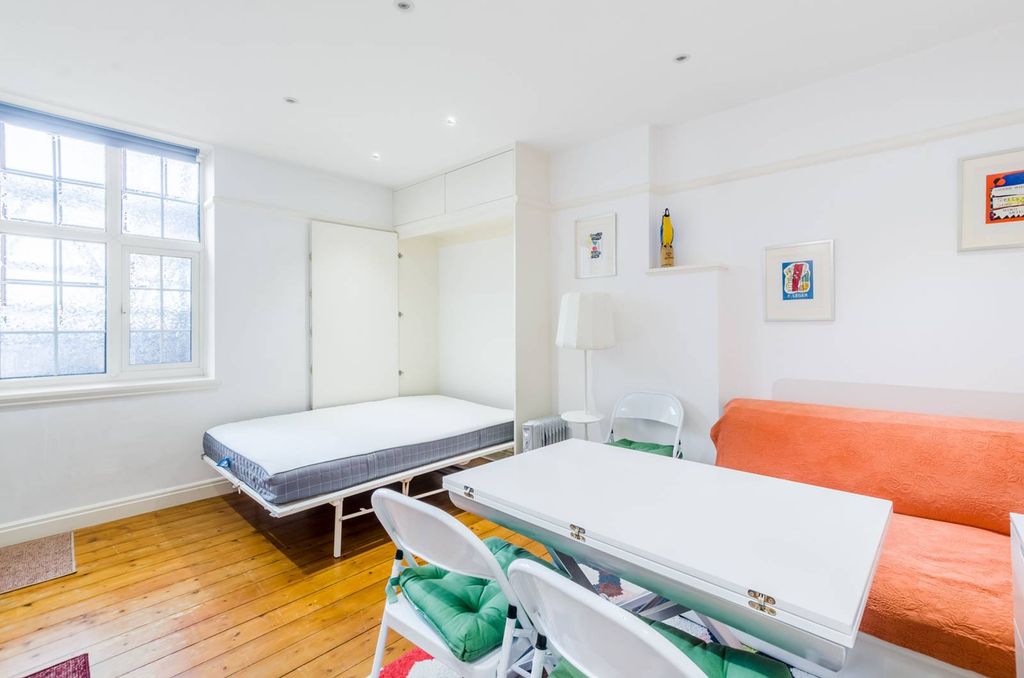 Additional image 2 of 1 bed flat for saleSussex Gardens, Westminster, London W2