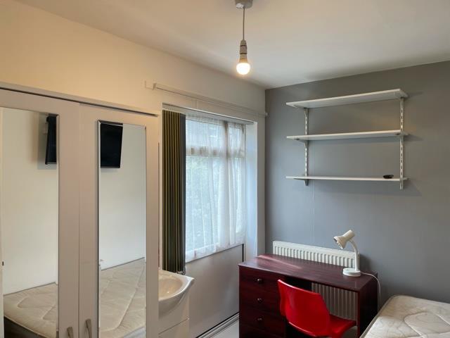 Additional image 4 of Metchley Drive, Selly Oak, Birmingham