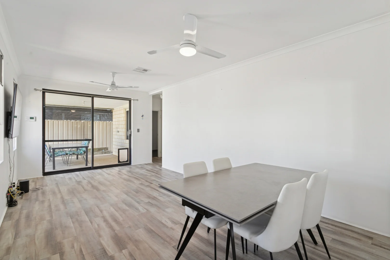 Additional image 3 of 124 Lowanna Way, Armadale WA 6112