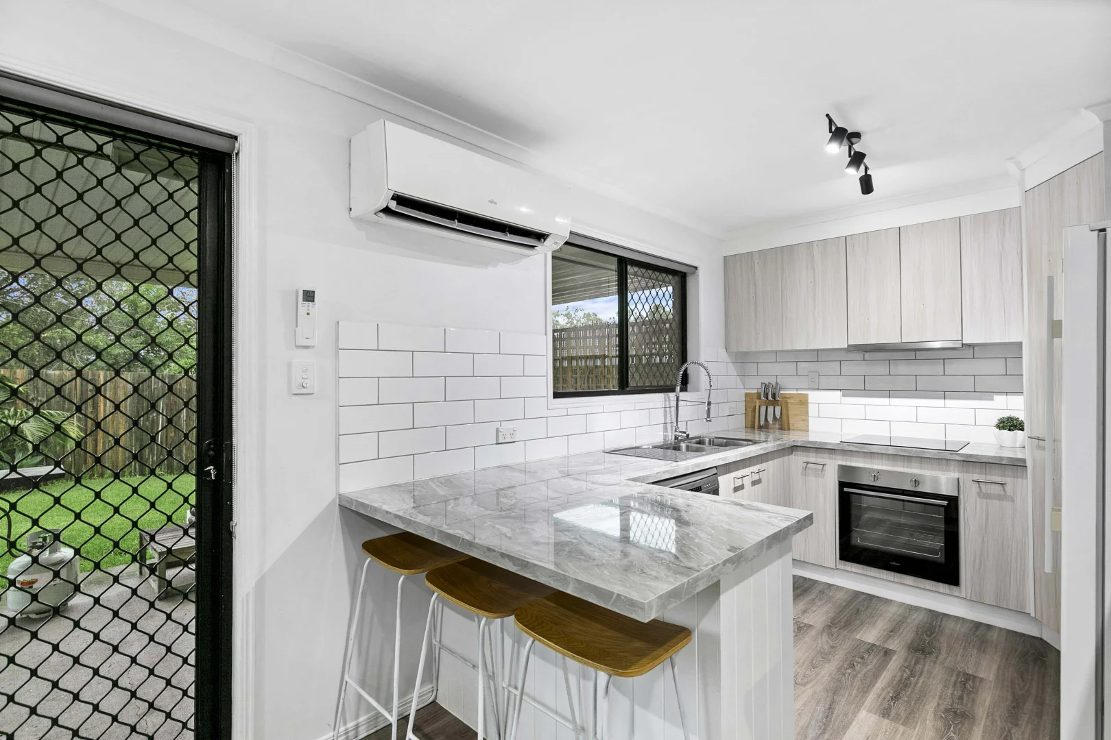 Additional image 7 of 2 Moonstone Drive, Urangan QLD 4655