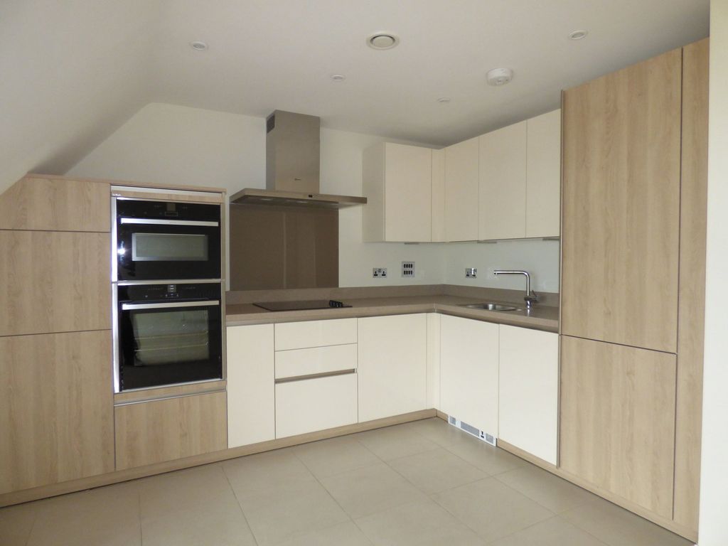 Additional image 5 of 1 bed flat for saleEllerslie Drive, Malvern, Worcestershire WR14