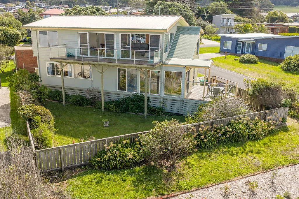 62 Casino Avenue, Apollo Bay VIC 3233