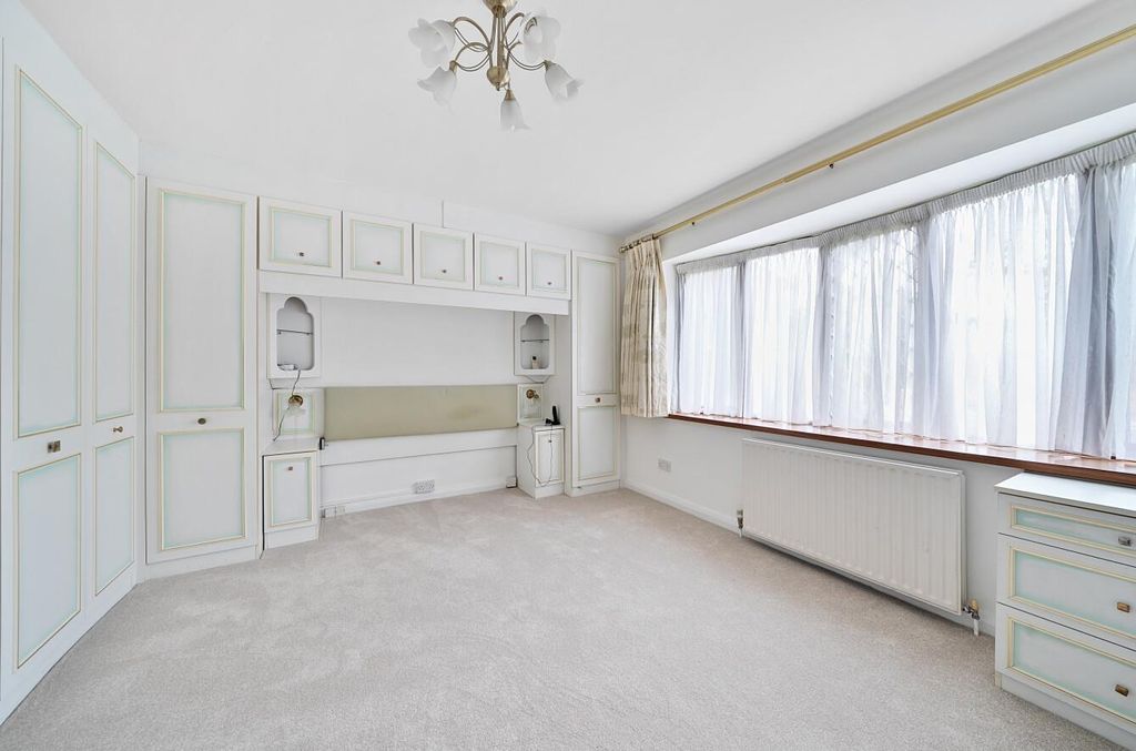 Additional image 7 of 3 bed detached bungalow for saleMaryrose Way, Whetstone N20