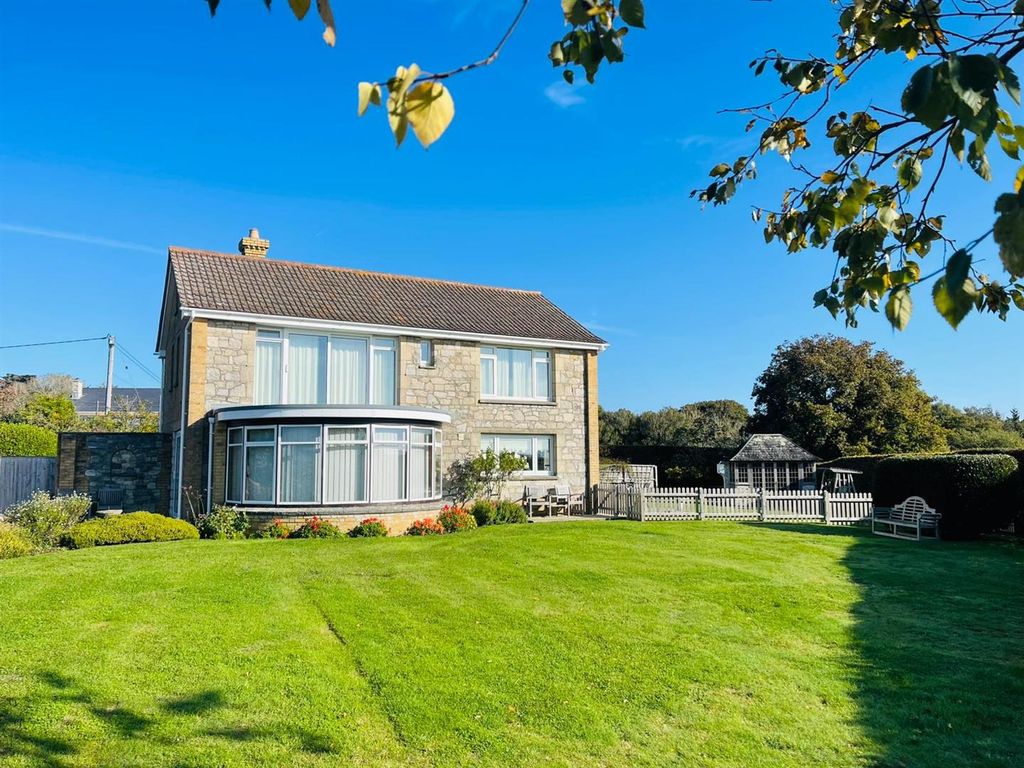 Additional image 5 of 4 bed detached house for saleYarmouth, Isle Of Wight PO41