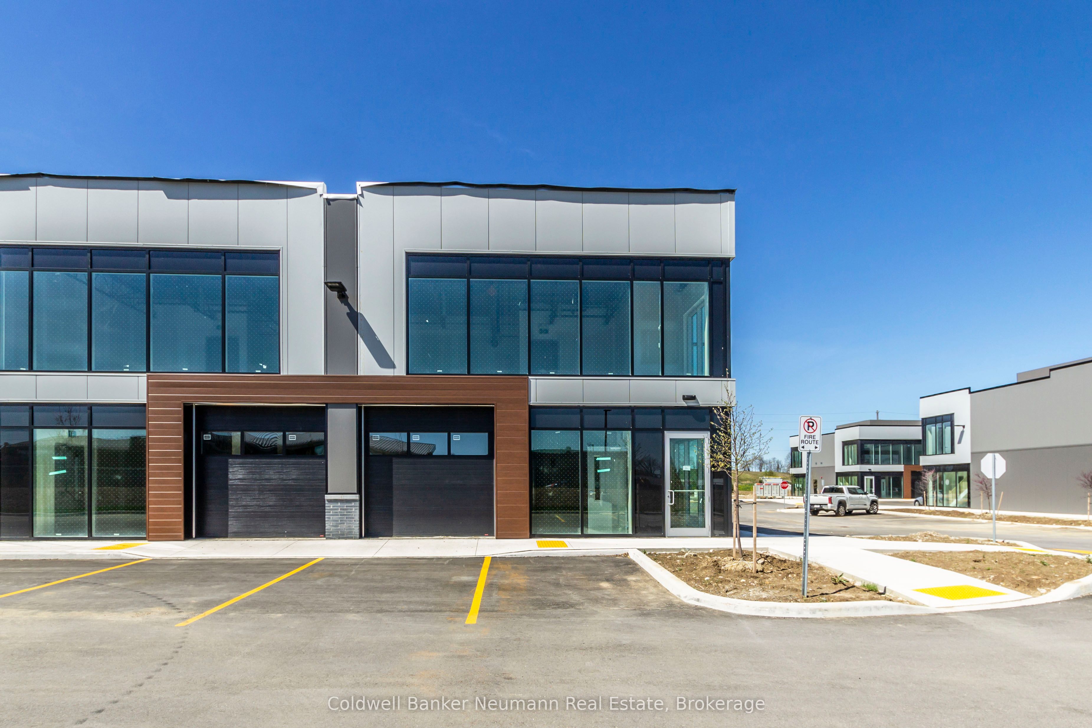 23 UPPER-587 Hanlon Creek Boulevard, Guelph, ON, N1C 0A1