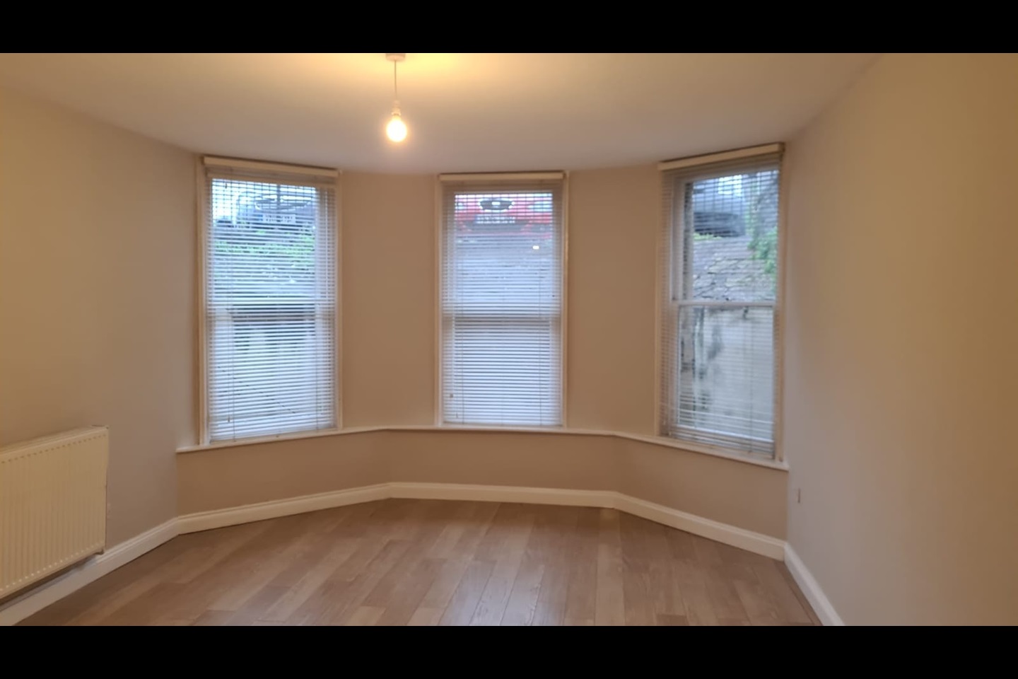 1 Bed Flat, Belgrave Road, BS8, N1 7GU photo 4