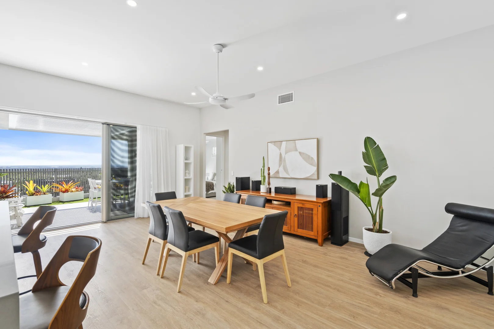 205/3 Gemstone Drive, Pimpama QLD 4209 photo 4