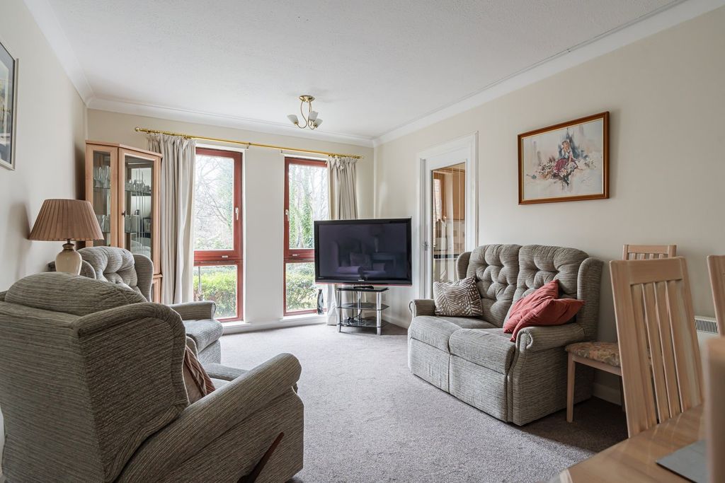 Additional image 2 of 3 bed flat for saleDuddingston Mills, Edinburgh EH8