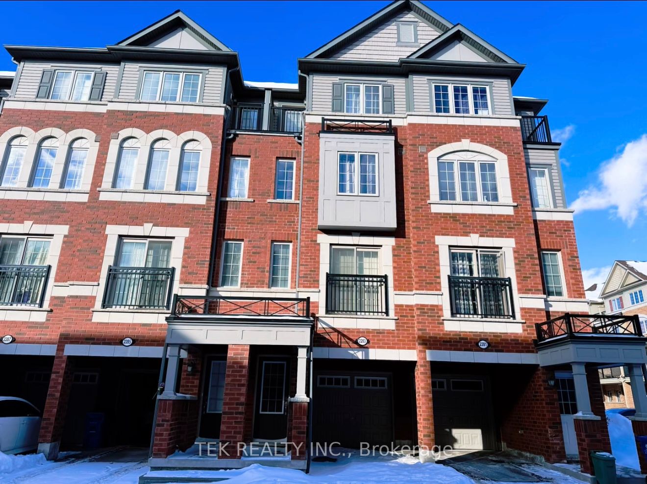 480-2283 Chevron Prince Path, Oshawa, ON, L1L 0K8