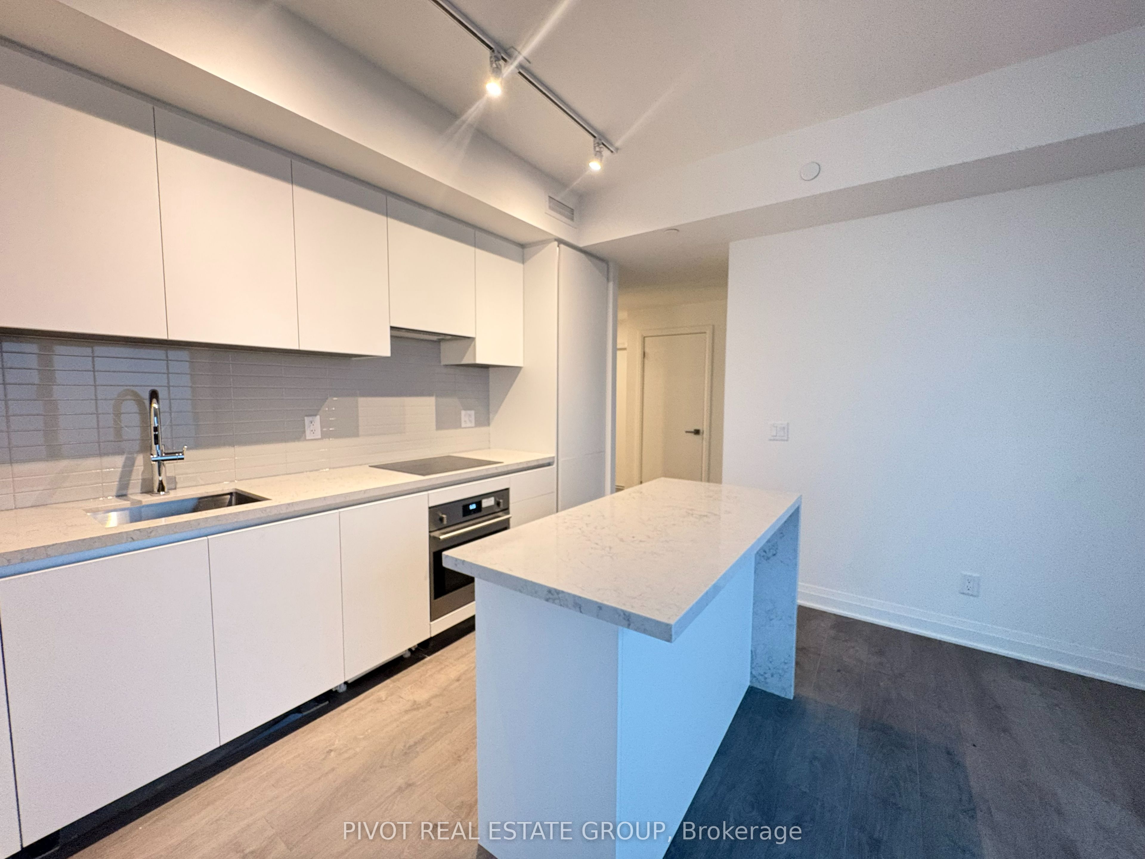 Additional image 4 of 1104-4015 The Exchange N/a, Mississauga, ON, L5B 0N9