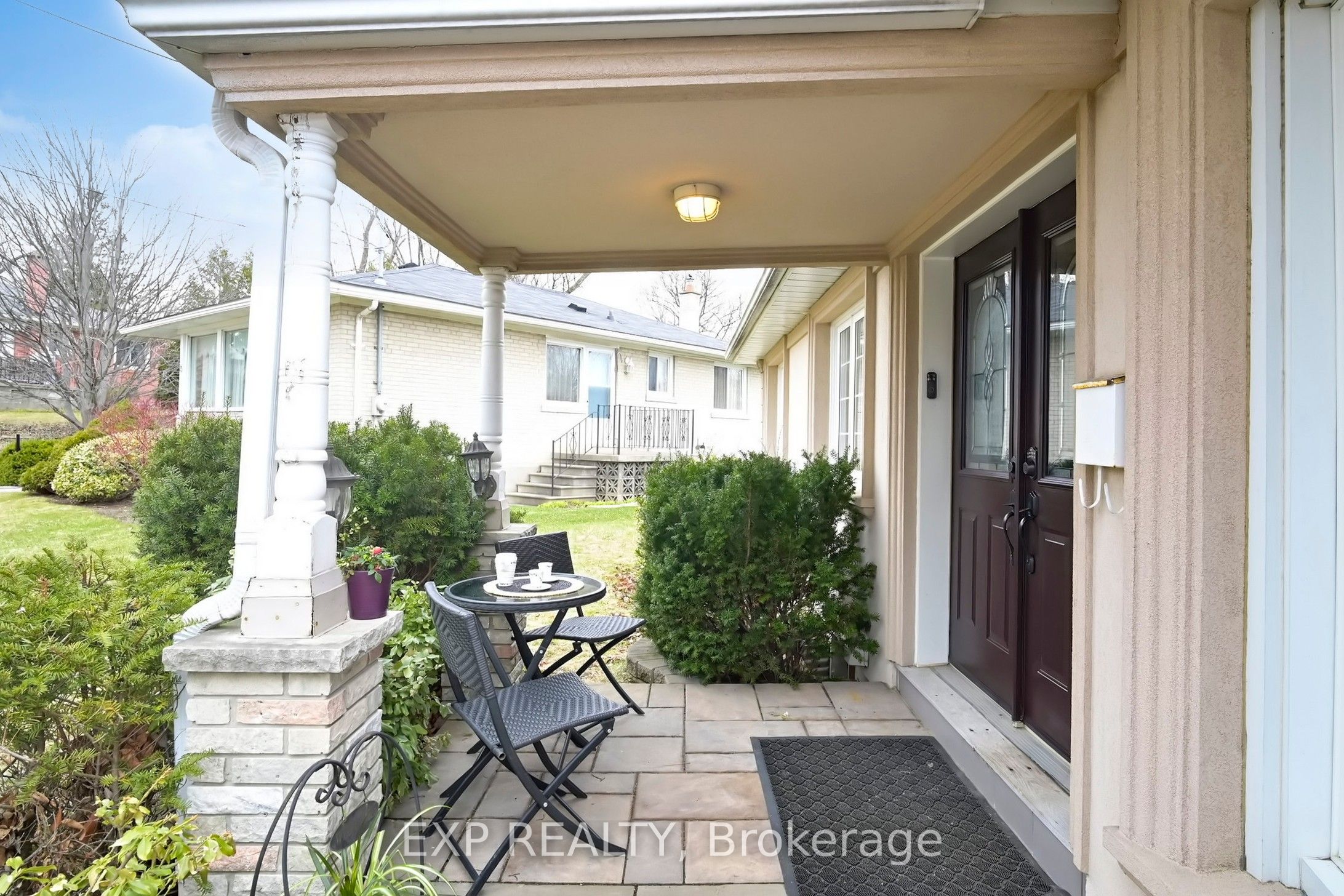 Additional image 3 of 25 Mcmanus Road, Toronto, ON, M9P 2J9