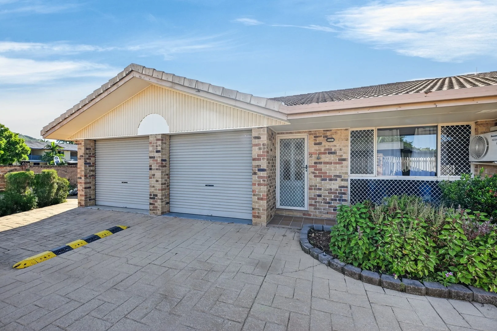 2/36 Bayswater Road, Hyde Park QLD 4812