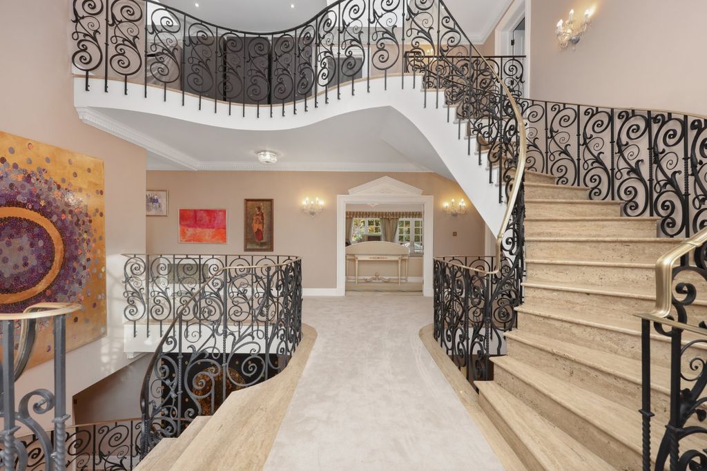 Additional image 25 of 8 bed detached house for saleByron Drive, London N2